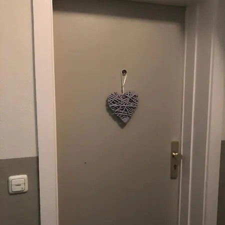 Apartamento Gemutliches Apt In Mit Grossem Balkon Neumünster