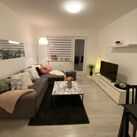 Gemutliches Apt In Mit Grossem Balkon Apartamento *